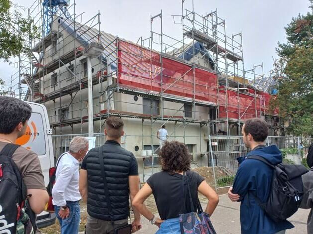 Teamrundgang auf unserer Baustelle in Fehraltorf